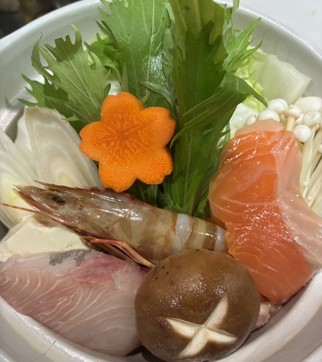 寄せ鍋（白身魚・サーモン・海老）